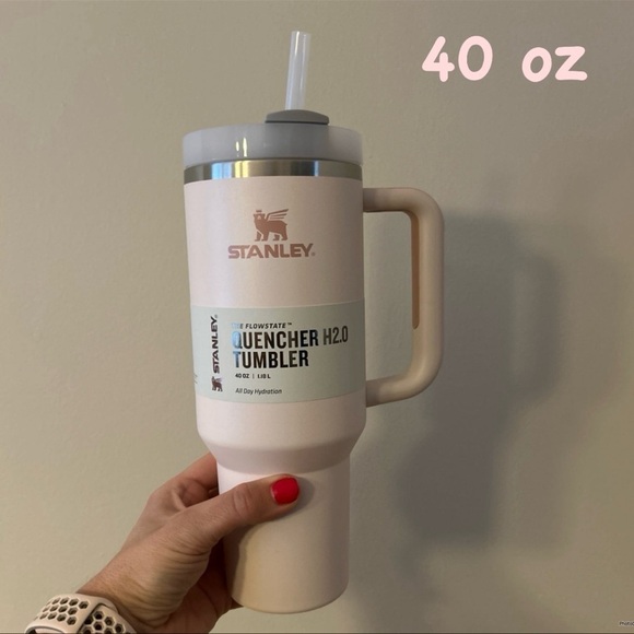 (NWT) Stanley 40 oz. Quencher H2.0 FlowState Tumbler in Rose Quartz - Picture 2 of 16